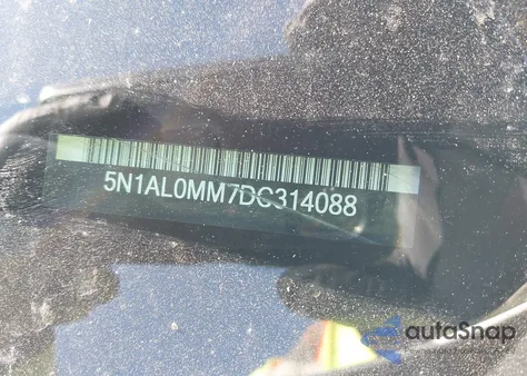 2013 Infiniti Jx35 z USA, uszkodzony, nr VIN 5N1AL0MM7DC314088